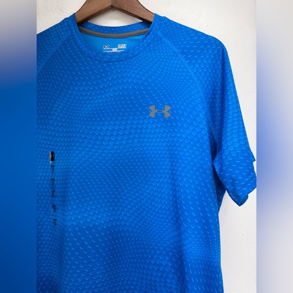 Under Armour size Small Men’s Blue Heatgear Loose Fit Short Sleeve T-shirt - Picture 2 of 6